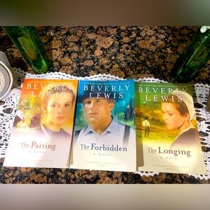 Beverly Lewis The Courtship of Nellie Fisher 3 book Series Amish Romance